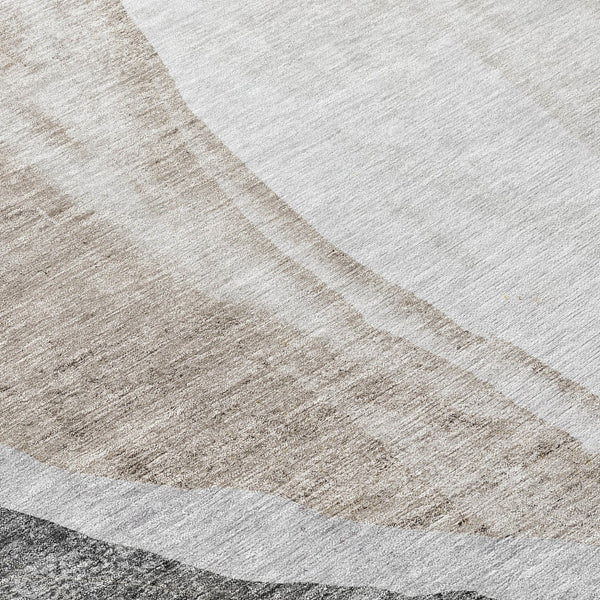 Homeroots 3' Brown And Taupe Abstract Washable Indoor-outdoor Area Rug For Durable, Stylish Spaces 8' Round Polyester 580774