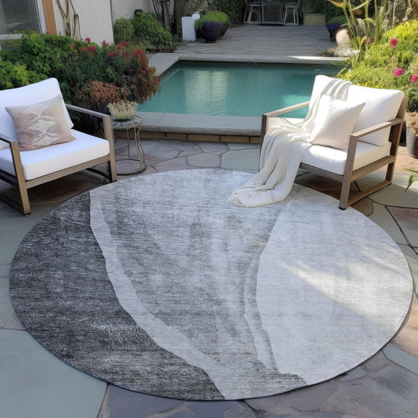 Homeroots 3' Brown And Taupe Abstract Washable Indoor-outdoor Area Rug For Durable, Stylish Spaces 8' Round Polyester 580780