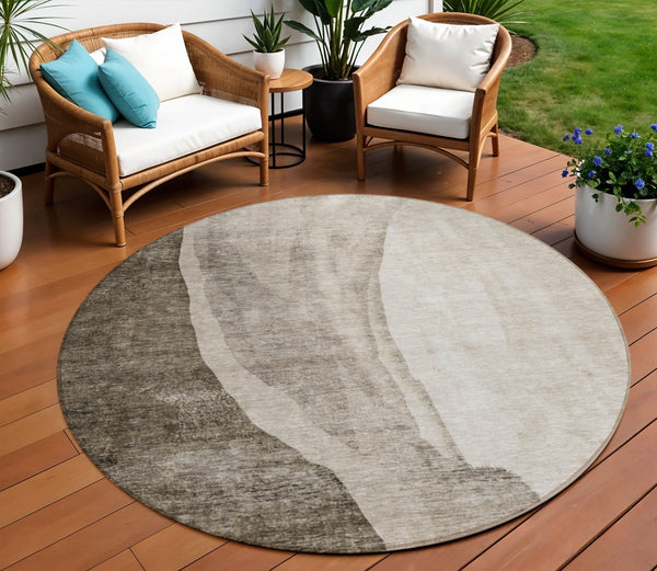 Homeroots 3' Brown And Taupe Abstract Washable Indoor-outdoor Area Rug For Durable, Stylish Spaces 8' Round Polyester 580798
