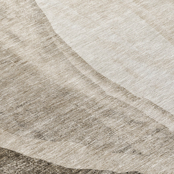 Homeroots 3' Brown And Taupe Abstract Washable Indoor-outdoor Area Rug For Durable, Stylish Spaces 8' Round Polyester 580798