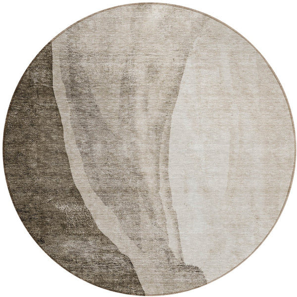 Homeroots 3' Brown And Taupe Abstract Washable Indoor-outdoor Area Rug For Durable, Stylish Spaces 8' Round Polyester 580798
