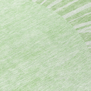 Homeroots 3' Abstract Washable Area Rug In Green And Mint - Perfect For Indoor And Outdoor Spaces! 8' Round Polyester 580804