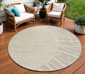 Homeroots 3' Abstract Washable Area Rug In Green And Mint - Perfect For Indoor And Outdoor Spaces! 8' Round Polyester 580810