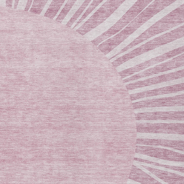 Homeroots 3' Abstract Washable Area Rug In Green And Mint - Perfect For Indoor And Outdoor Spaces! 5' X 8' Polyester 580815