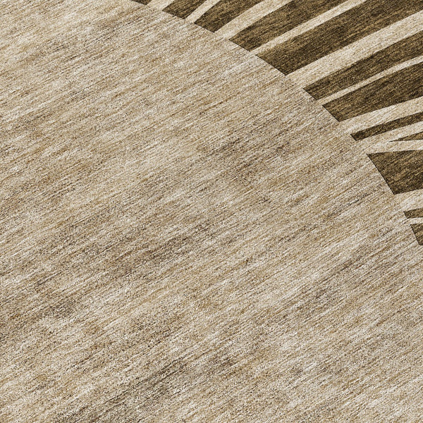 Homeroots 3' Abstract Washable Area Rug In Green And Mint - Perfect For Indoor And Outdoor Spaces! 8' Round Polyester 580822