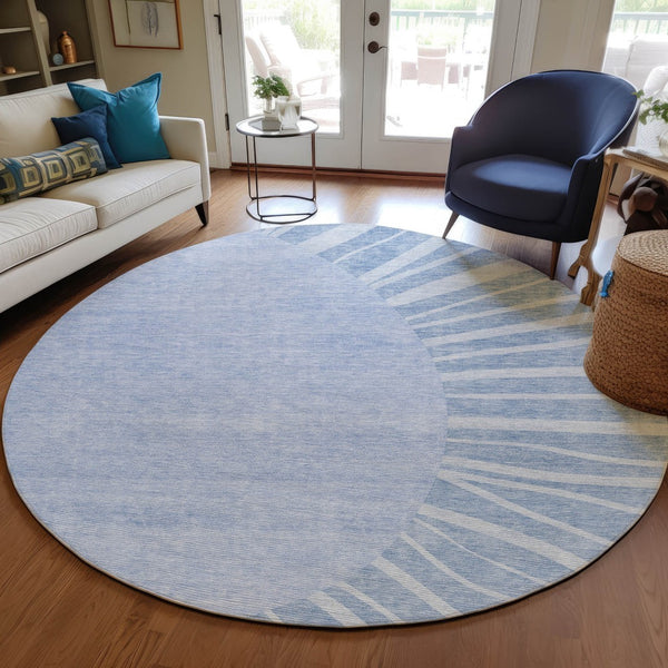 Homeroots 3' Abstract Washable Area Rug In Green And Mint - Perfect For Indoor And Outdoor Spaces! 8' Round Polyester 580840