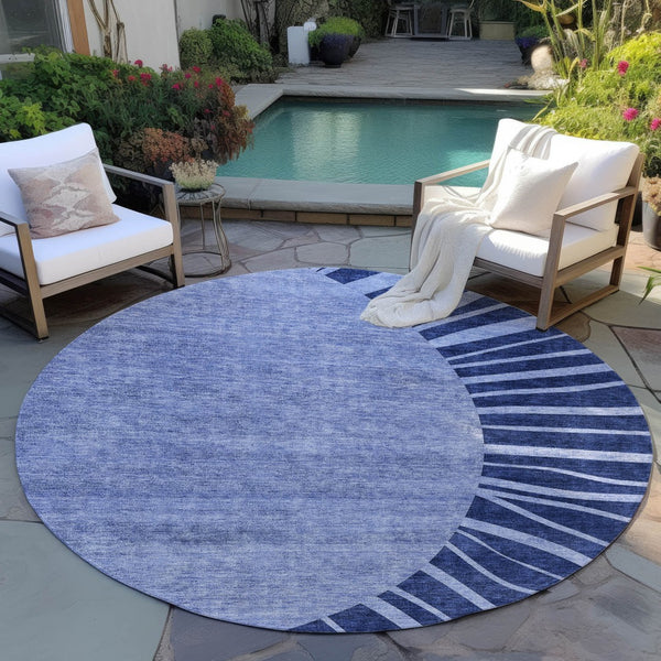 Homeroots 3' Abstract Washable Area Rug In Green And Mint - Perfect For Indoor And Outdoor Spaces! 8' Round Polyester 580852