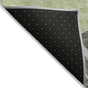 Homeroots 3' Abstract Washable Area Rug In Green And Mint - Perfect For Indoor And Outdoor Spaces! 5' X 8' Polyester 580857