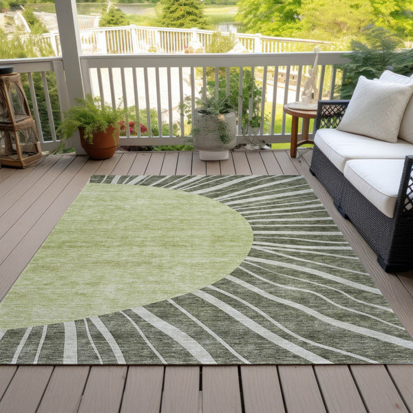 Homeroots 3' Abstract Washable Area Rug In Green And Mint - Perfect For Indoor And Outdoor Spaces! 9' X 12' Polyester 580860