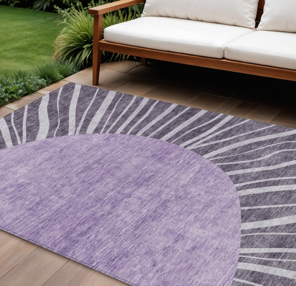 HomeRoots 9' Abstract Washable Area Rug in Rich Eggplant and Soft Lavender - Perfect for Indoor & Outdoor Use 9' X 12' 580872