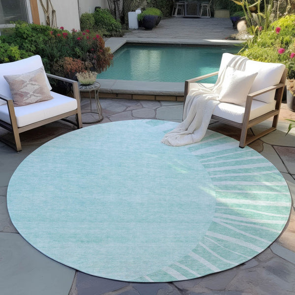 Homeroots 3' Abstract Washable Area Rug In Green And Mint - Perfect For Indoor And Outdoor Spaces! 8' Round Polyester 580876