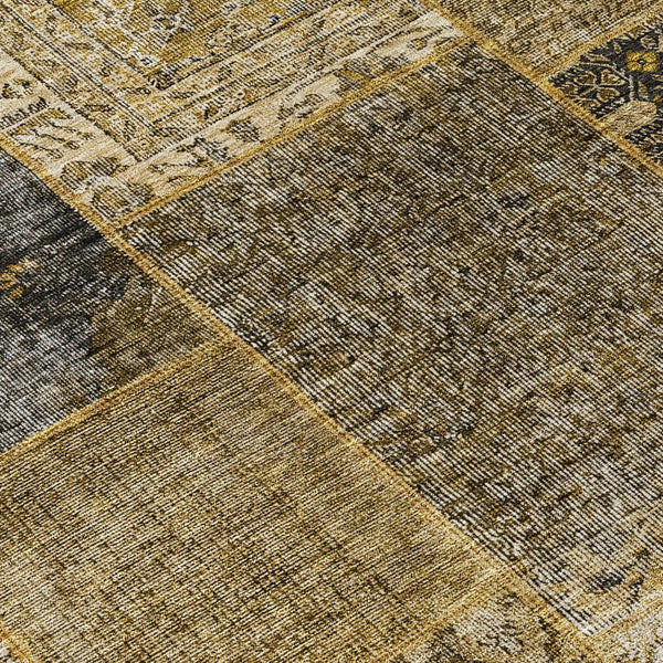 Homeroots 3' Stylish Brown Gray Charcoal Patchwork Washable Area Rug For Indoor And Outdoor Spaces 5' X 8' Polyester 580881