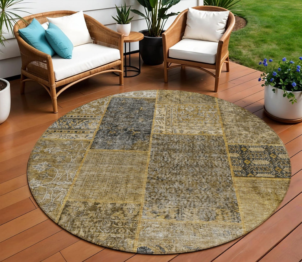 HomeRoots 5' Stylish Brown Gray Charcoal Patchwork Washable Area Rug for Indoor and Outdoor Spaces 8' Round 580882