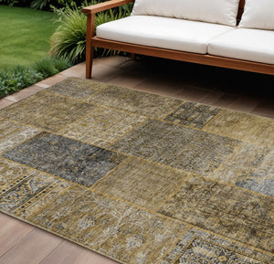 Homeroots 3' Stylish Brown Gray Charcoal Patchwork Washable Area Rug For Indoor And Outdoor Spaces 8' X 10' Polyester 580883