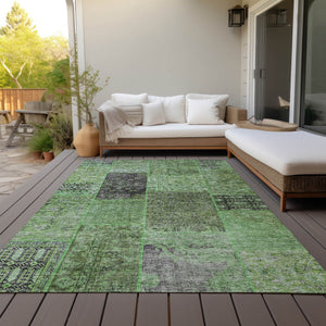 Homeroots 3' Stylish Brown Gray Charcoal Patchwork Washable Area Rug For Indoor And Outdoor Spaces 5' X 8' Polyester 580893