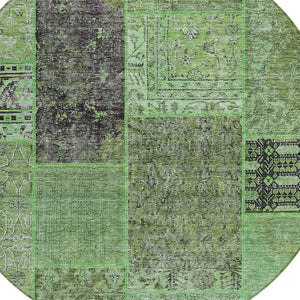 Homeroots 3' Stylish Brown Gray Charcoal Patchwork Washable Area Rug For Indoor And Outdoor Spaces 8' Round Polyester 580894