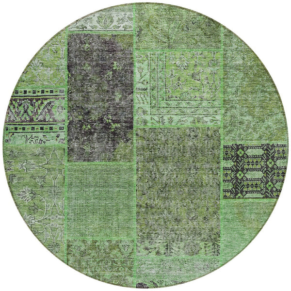 Homeroots 3' Stylish Brown Gray Charcoal Patchwork Washable Area Rug For Indoor And Outdoor Spaces 8' Round Polyester 580894