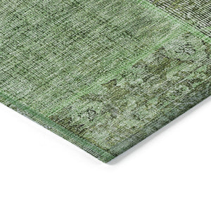 HomeRoots 5' Patchwork Green and Olive Rug - Stylish, Washable Area Rug for Indoor and Outdoor Use, Durable Design 10' X 14' 580897