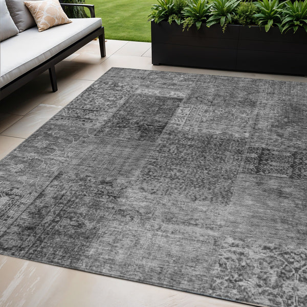 Homeroots 3' Stylish Brown Gray Charcoal Patchwork Washable Area Rug For Indoor And Outdoor Spaces 5' X 8' Polyester 580899