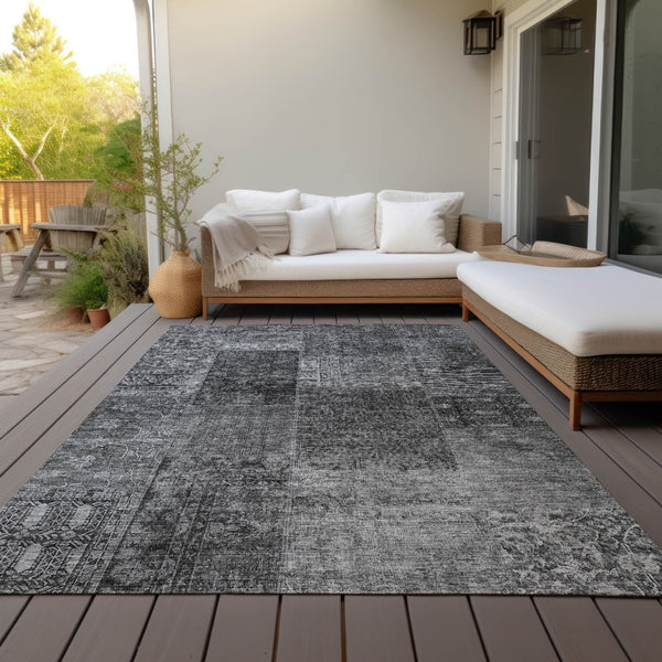 Homeroots 3' Stylish Brown Gray Charcoal Patchwork Washable Area Rug For Indoor And Outdoor Spaces 9' X 12' Polyester 580902