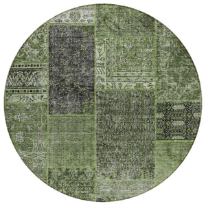 HomeRoots 5' Stylish Olive Green and Gray Patchwork Indoor-Outdoor Area Rug - Durable, Washable, Versatile Design 8' Round 580912