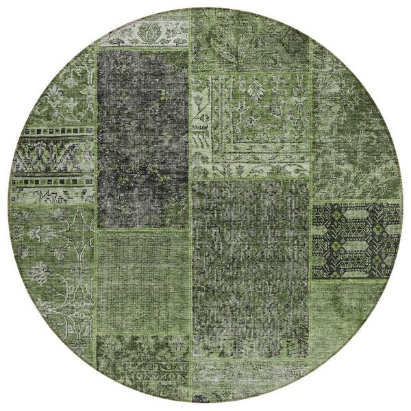 HomeRoots 5' Stylish Olive Green and Gray Patchwork Indoor-Outdoor Area Rug - Durable, Washable, Versatile Design 8' Round 580912