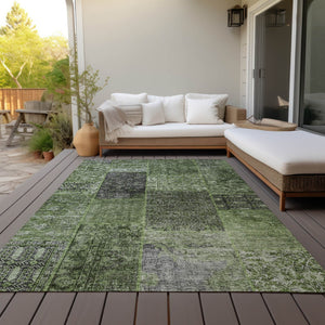 Homeroots 3' Stylish Brown Gray Charcoal Patchwork Washable Area Rug For Indoor And Outdoor Spaces 10' X 14' Polyester 580915