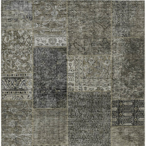 Homeroots 3' Stylish Brown Gray Charcoal Patchwork Washable Area Rug For Indoor And Outdoor Spaces 3' X 5' Polyester 580928