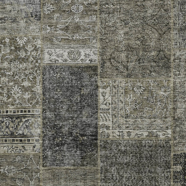 Homeroots 3' Stylish Brown Gray Charcoal Patchwork Washable Area Rug For Indoor And Outdoor Spaces 3' X 5' Polyester 580928