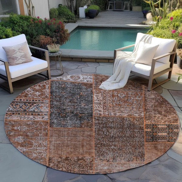 Homeroots 3' Stylish Brown Gray Charcoal Patchwork Washable Area Rug For Indoor And Outdoor Spaces 8' Round Polyester 580936