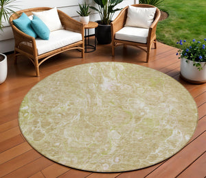 Homeroots 3' Beige Ivory And Artichoke Green Abstract Washable Area Rug For Indoor And Outdoor Spaces 8' Round Polyester 580942