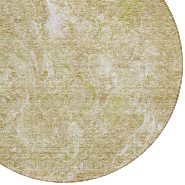 Homeroots 3' Beige Ivory And Artichoke Green Abstract Washable Area Rug For Indoor And Outdoor Spaces 8' Round Polyester 580942