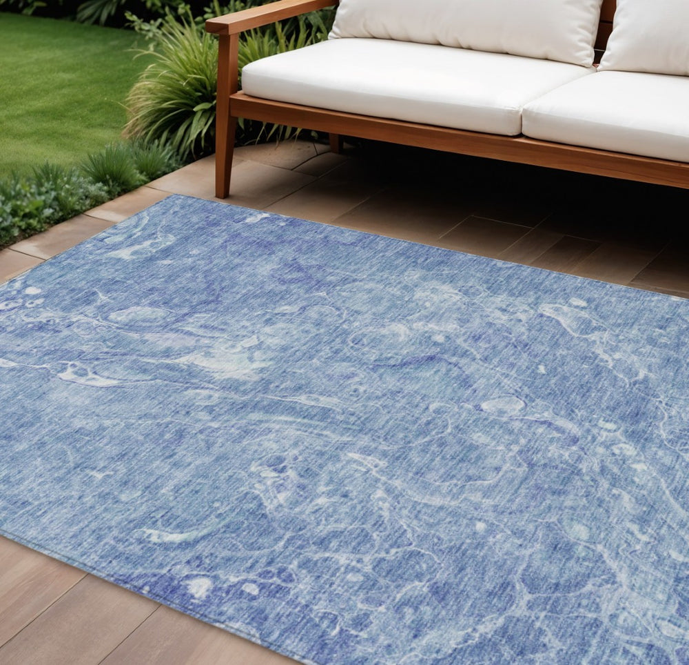 HomeRoots 9' Sky Blue and Navy Abstract Area Rug - Stylish, Washable, Durable for Indoor and Outdoor Spaces 9' X 12' 580962