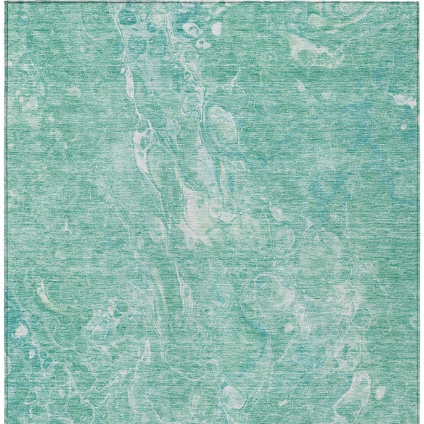 Homeroots 3' Beige Ivory And Artichoke Green Abstract Washable Area Rug For Indoor And Outdoor Spaces 8' X 10' Polyester 580973