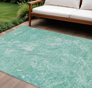 Homeroots 3' Beige Ivory And Artichoke Green Abstract Washable Area Rug For Indoor And Outdoor Spaces 10' X 14' Polyester 580975