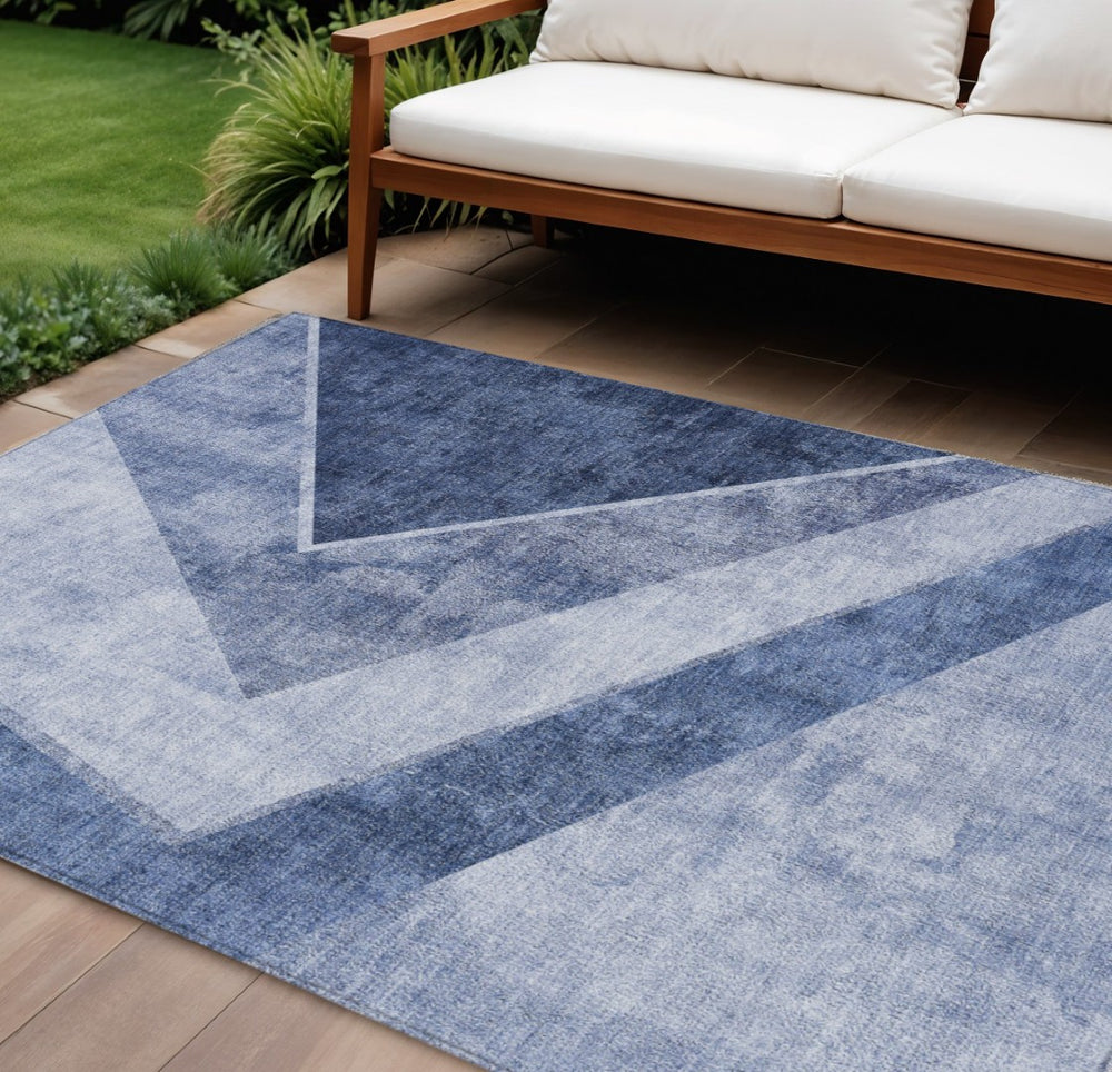 HomeRoots 9' Navy Blue and Denim Geometric Area Rug - Stylish, Washable, Durable for Indoor and Outdoor Spaces 9' X 12' 580992