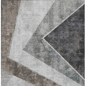 Homeroots 3' Brown And Beige Geometric Washable Indoor Outdoor Area Rug For Stylish Living Spaces & Patios 9' X 12' Polyester 580998