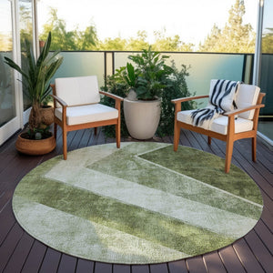 Homeroots 3' Brown And Beige Geometric Washable Indoor Outdoor Area Rug For Stylish Living Spaces & Patios 8' Round Polyester 581002