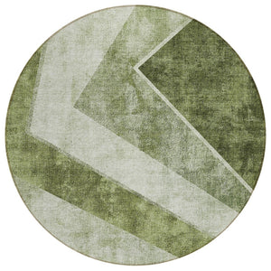 HomeRoots 5' Contemporary Olive Green Geometric Area Rug for Indoor Outdoor Use - Washable & Durable Design 8' Round 581002