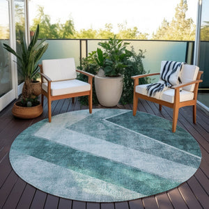 Homeroots 3' Brown And Beige Geometric Washable Indoor Outdoor Area Rug For Stylish Living Spaces & Patios 8' Round Polyester 581008