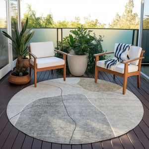 Homeroots 3' Beige Brown Taupe Abstract Washable Area Rug For Indoor Outdoor Spaces – Stylish & Durable Decor 8' Round Polyester 581014