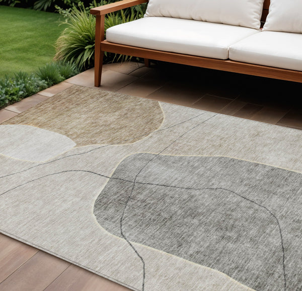 Homeroots 3' Beige Brown Taupe Abstract Washable Area Rug For Indoor Outdoor Spaces – Stylish & Durable Decor 8' X 10' Polyester 581015
