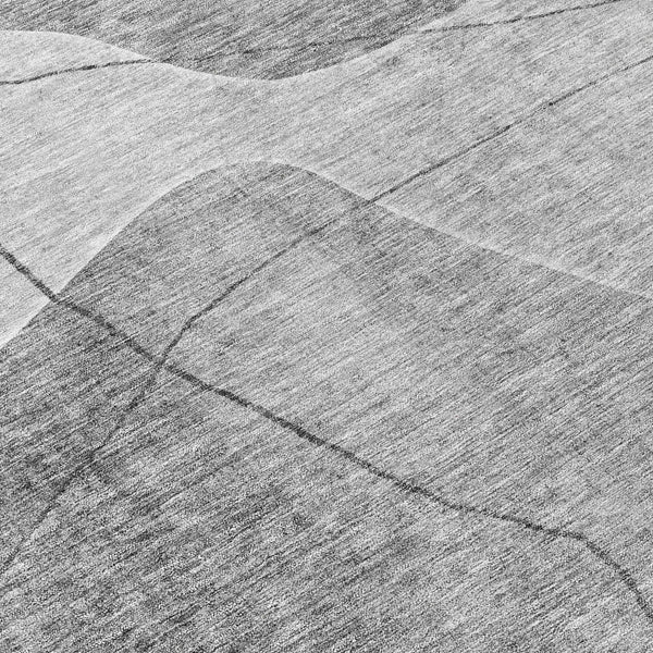 Homeroots 3' Beige Brown Taupe Abstract Washable Area Rug For Indoor Outdoor Spaces – Stylish & Durable Decor 8' Round Polyester 581026