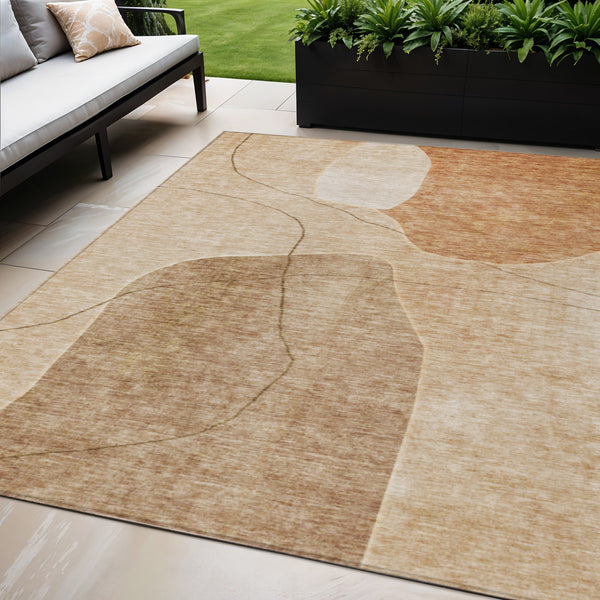 Homeroots 3' Beige Brown Taupe Abstract Washable Area Rug For Indoor Outdoor Spaces – Stylish & Durable Decor 5' X 8' Polyester 581031