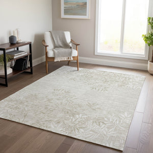 Homeroots 3' Beige Floral Area Rug - Stylish Washable Design For Indoor & Outdoor Spaces, Stain Resistant 5' X 8' Polyester 581072