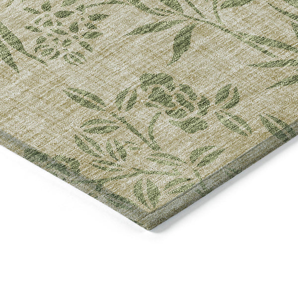 Homeroots 3' Beige Floral Area Rug - Stylish Washable Design For Indoor & Outdoor Spaces, Stain Resistant 10' X 14' Polyester 581088