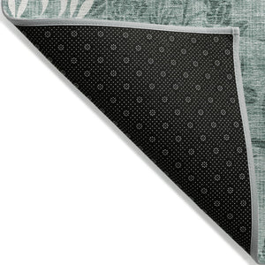 Homeroots 3' Beige Floral Area Rug - Stylish Washable Design For Indoor & Outdoor Spaces, Stain Resistant 9' X 12' Polyester 581117