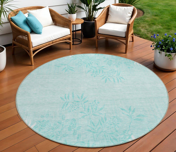 Homeroots 3' Beige Floral Area Rug - Stylish Washable Design For Indoor & Outdoor Spaces, Stain Resistant 8' Round Polyester 581121