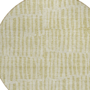 Homeroots 3' Stylish Beige And Tan Striped Washable Area Rug For Indoor And Outdoor Spaces, Durable Design 8' Round Polyester 581127