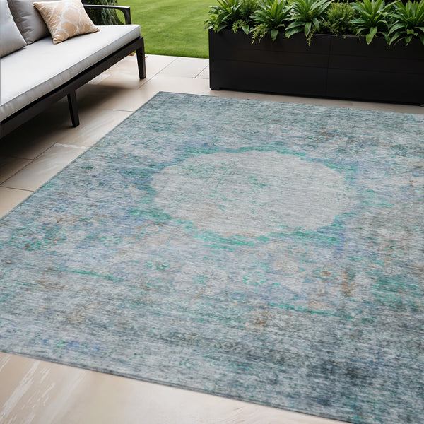 Homeroots 3' Gray Charcoal And Silver Oriental Washable Area Rug For Indoor Or Outdoor Spaces, Durable Design 5' X 8' Polyester 581162